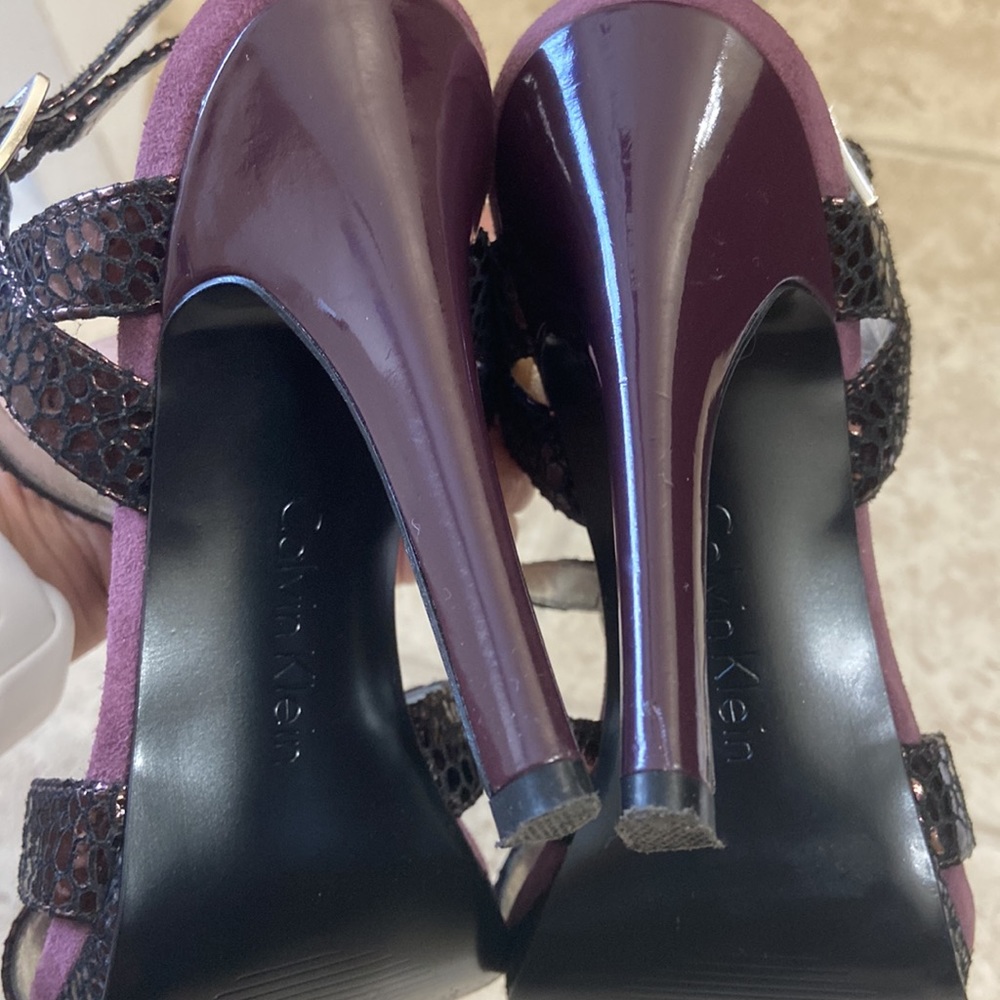 Calvin Klein heels - Picture 6 of 8